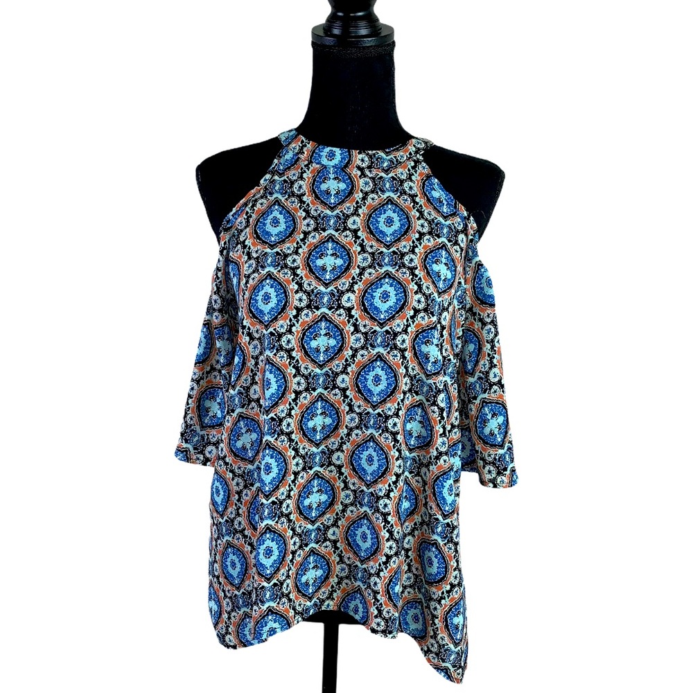 Love Mark Colorful Cold Shoulder Blouse